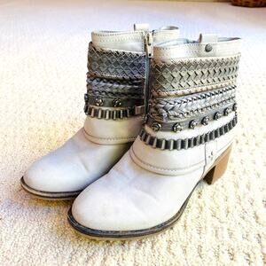 Carlos ankle boots zipper US 6M embellished gray booties biker southwestern